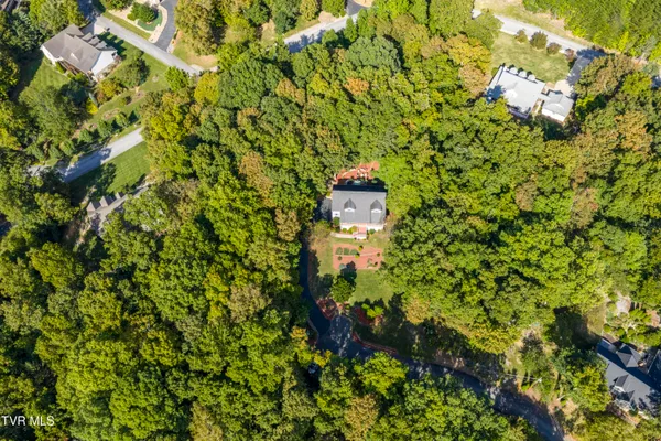 $489,900 | 144 Blue Bird Drive, Johnson City, TN 37601