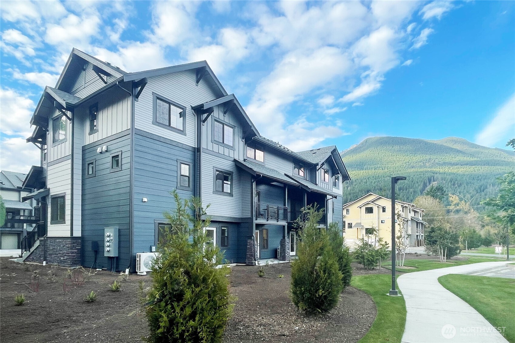 1294 Waterfall Way Southeast, Unit 1903 North Bend, WA 98045 - Photo 5 of 20