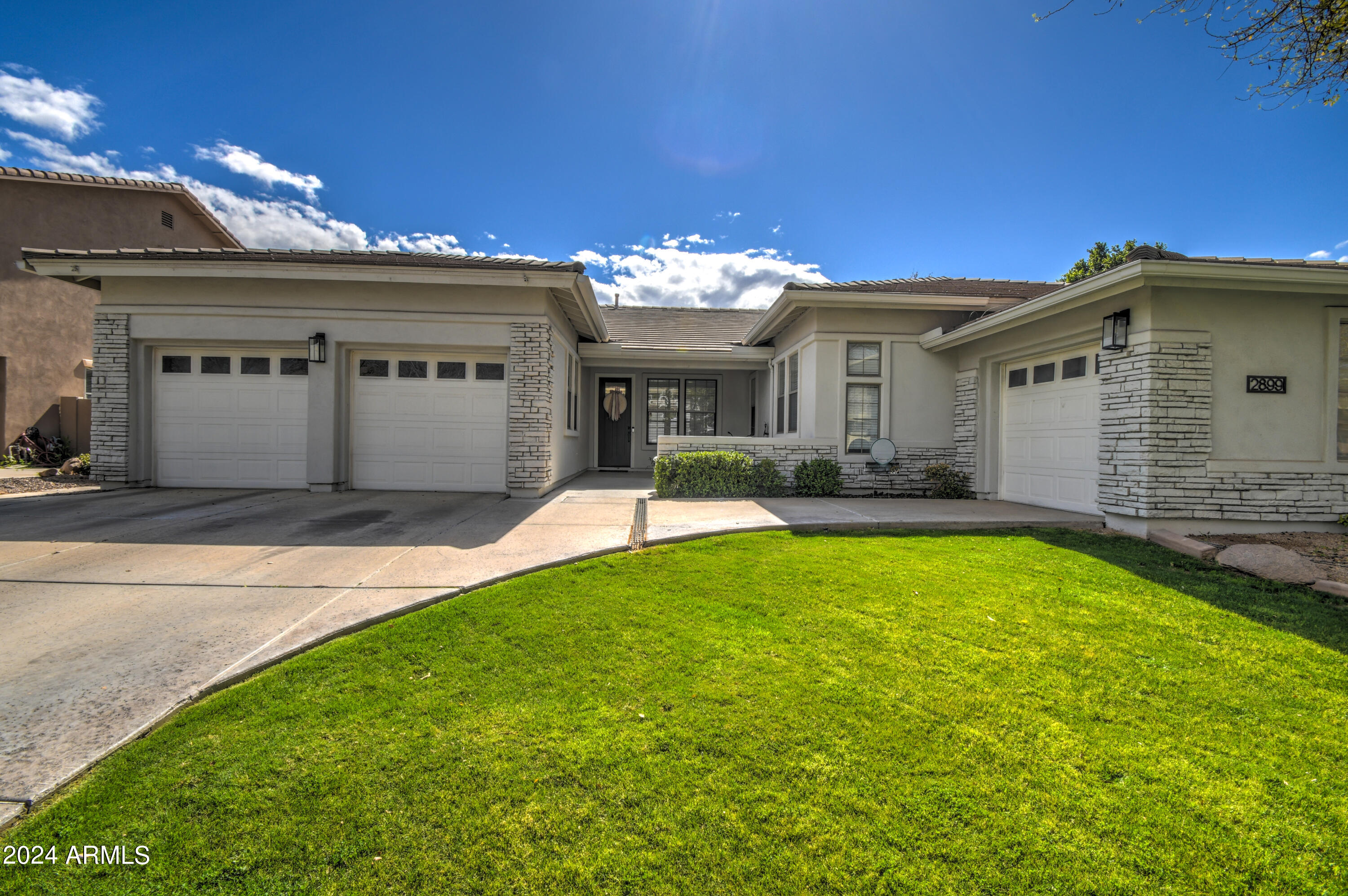 2899 Washington Avenue Gilbert, AZ 85234 - Photo 1 of 45 Welcome Home!