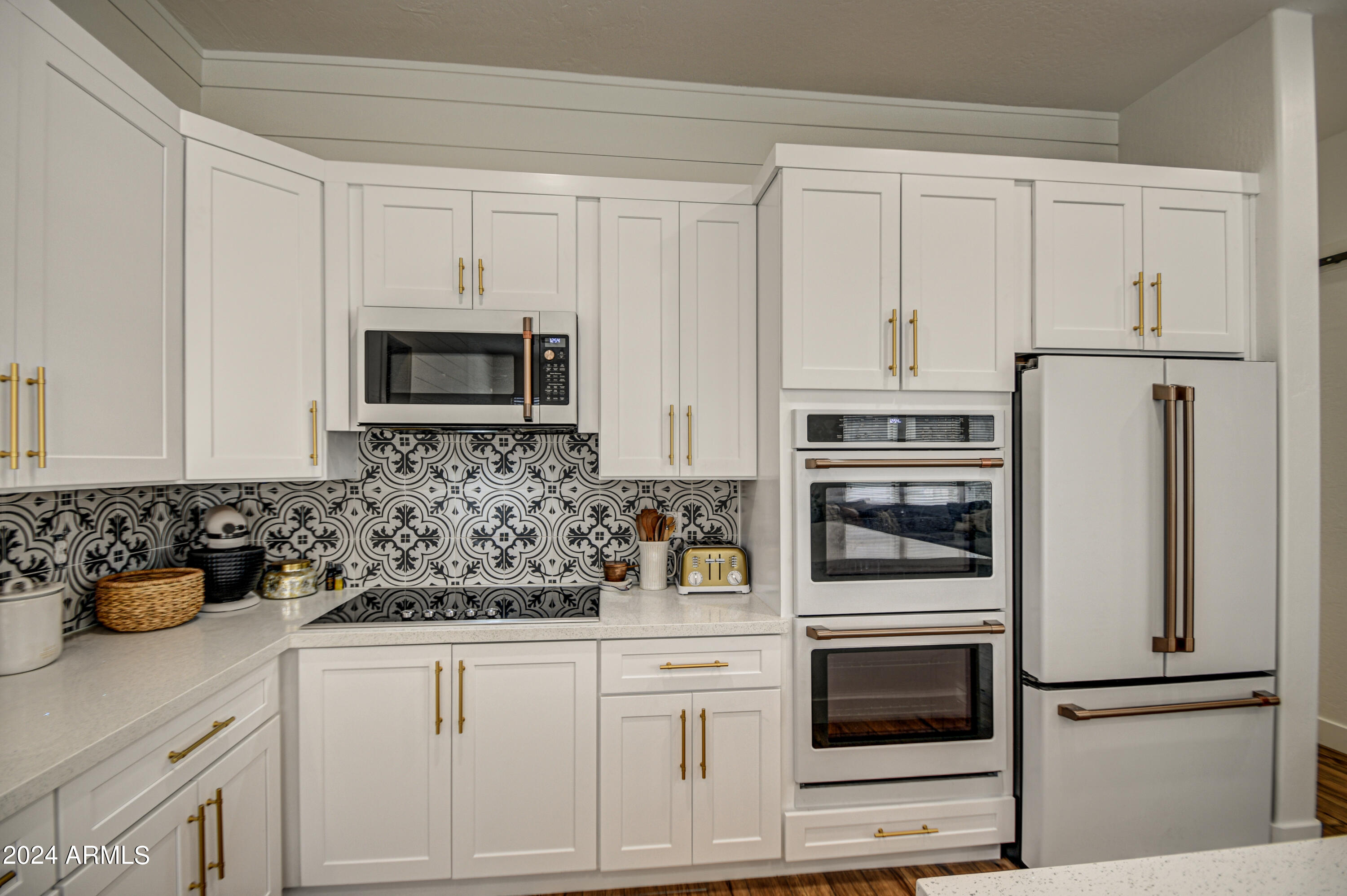 2899 Washington Avenue Gilbert, AZ 85234 - Photo 11 of 45 Custom Ordered Appliances