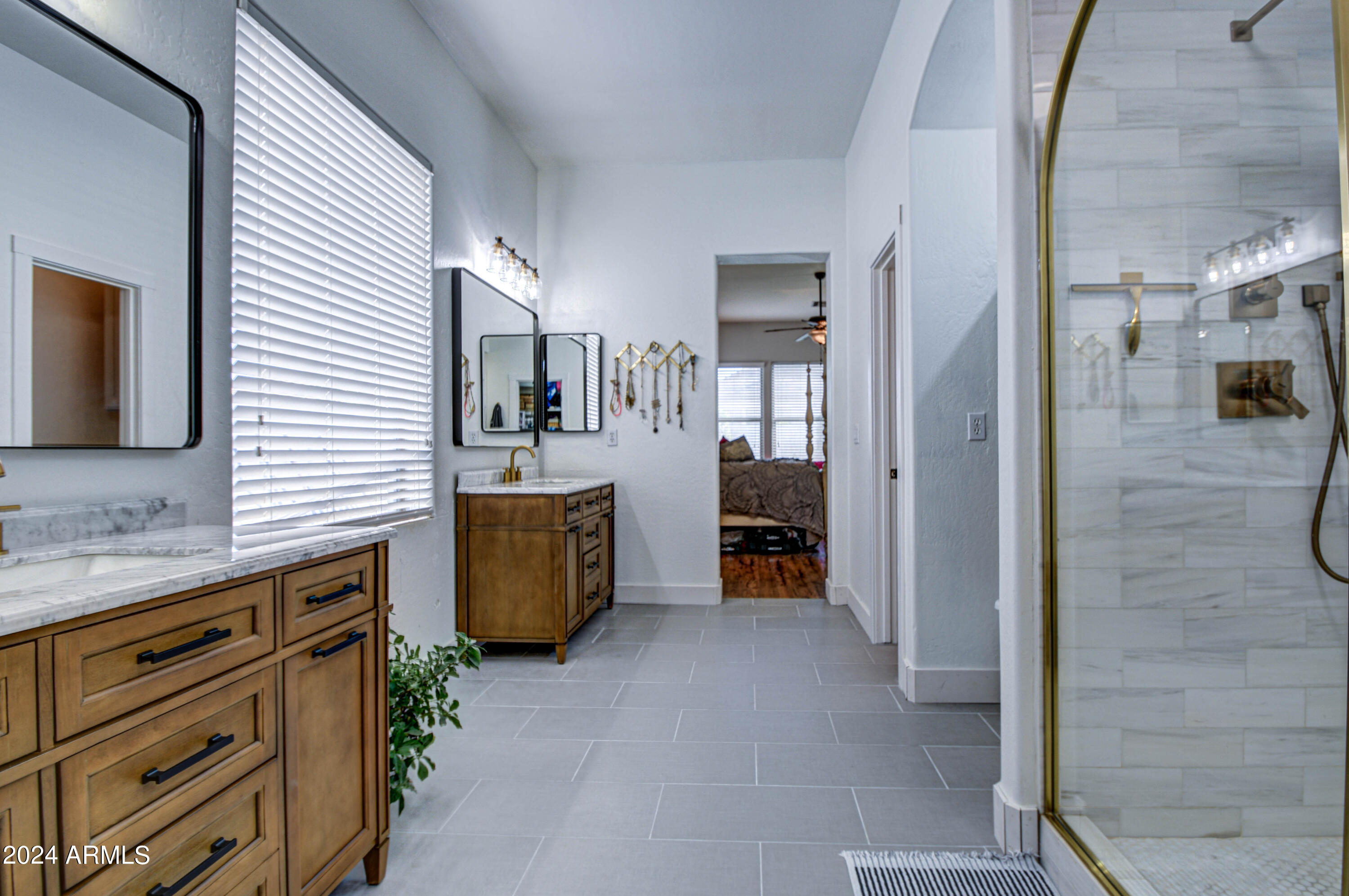2899 Washington Avenue Gilbert, AZ 85234 - Photo 27 of 45 Updated Primary Bath