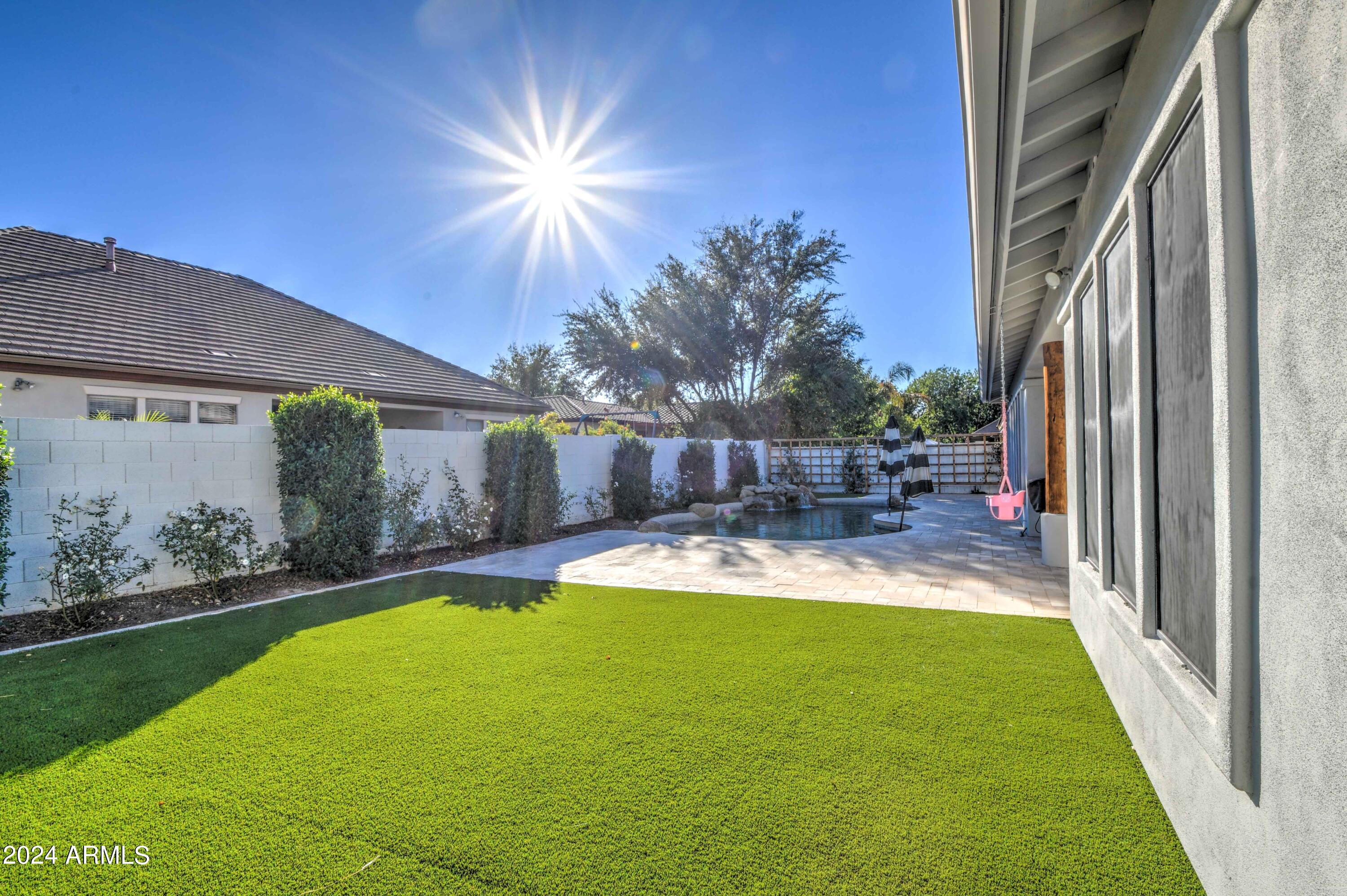 2899 Washington Avenue Gilbert, AZ 85234 - Photo 33 of 45 Artificial Turf