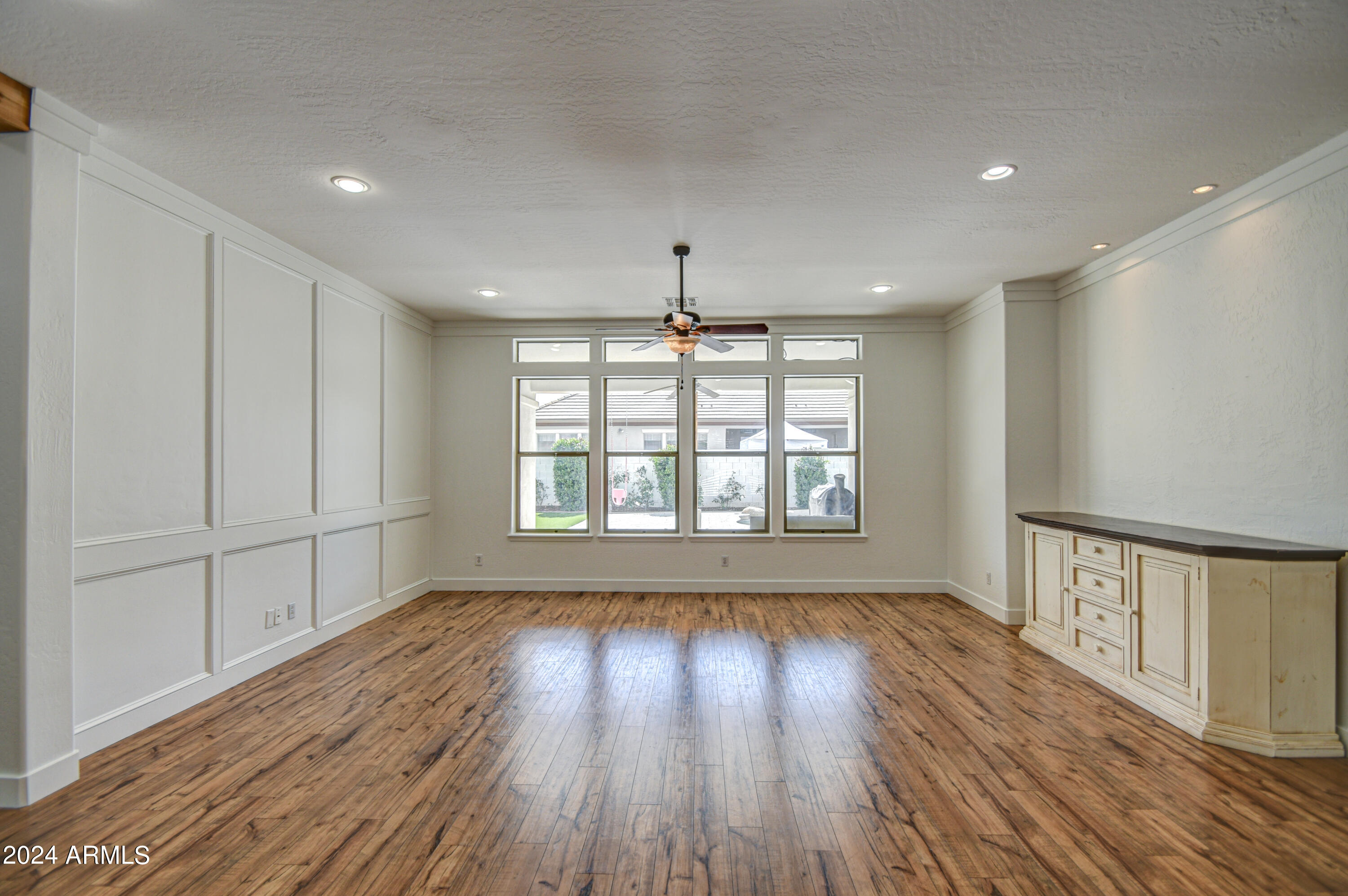 2899 Washington Avenue Gilbert, AZ 85234 - Photo 45 of 45 Custom Split Floorplan