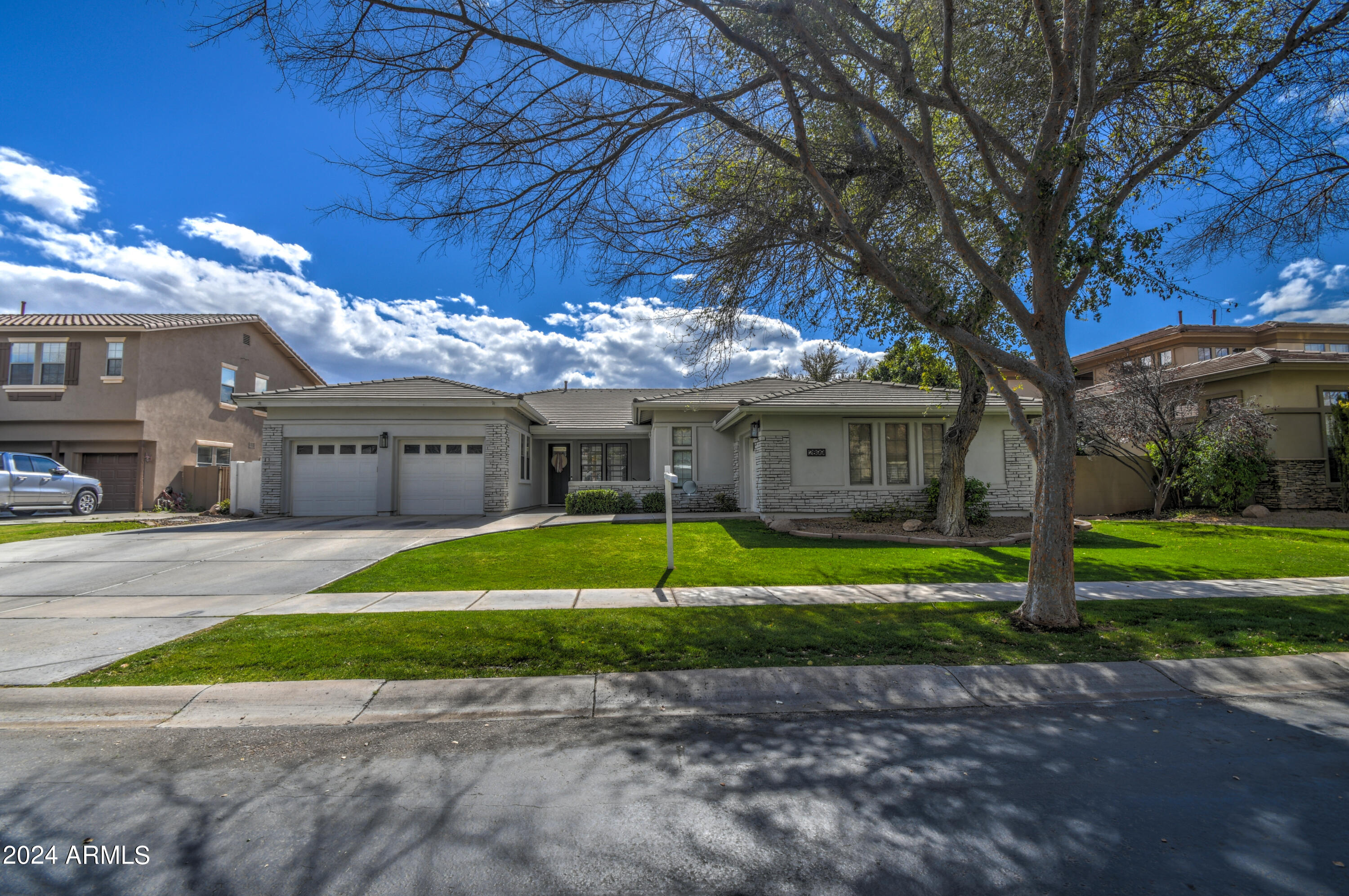 2899 Washington Avenue Gilbert, AZ 85234 - Photo 43 of 45 A Must See!