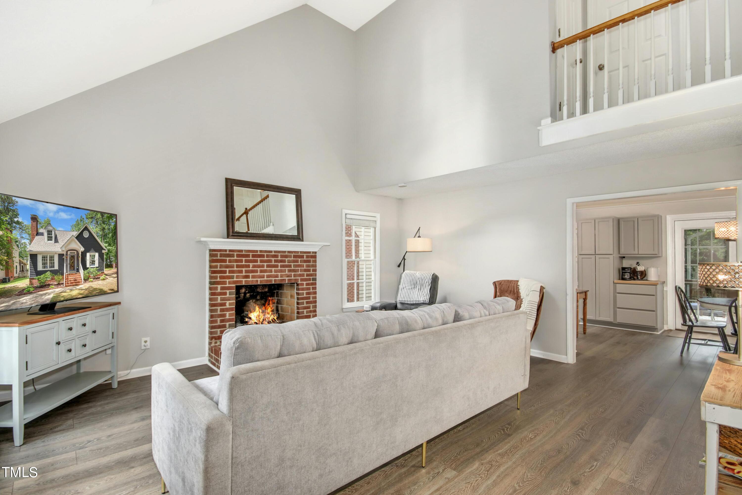 4617 Worthington Lane Raleigh, NC 27604 - Photo 5 of 40 006-468139-IMG_8518_HDR