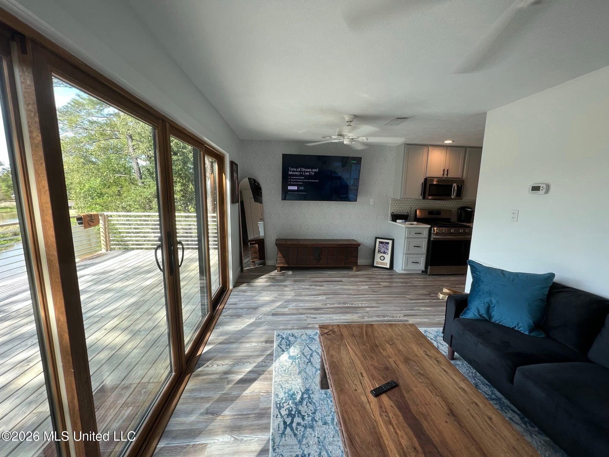 353 Lake Harbor Road Brandon, MS 39047 - Photo 3 of 18 IMG_5589