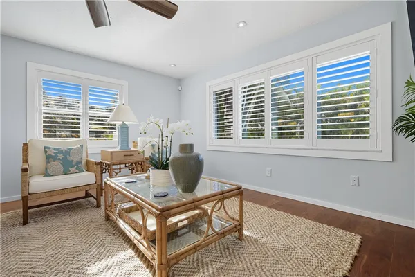 $3,500 | 676 Royal Palm Place, Vero Beach, FL 32960