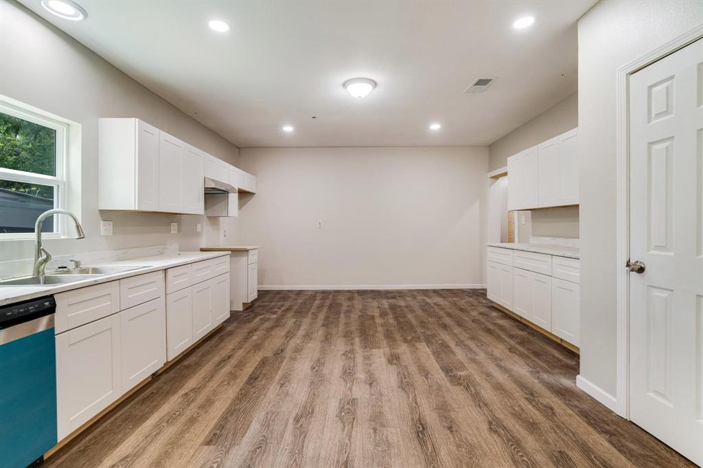 562 1st Street Southwest Paris, TX 75460 - Photo 5 of 16