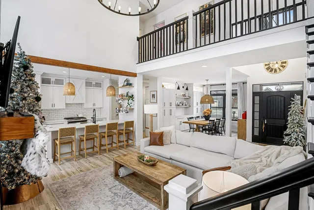 $664,000 | 1602 Cobble Hills Drive, Osceola, IN 46561