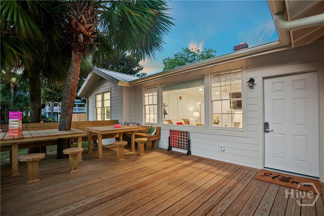 1402 6th Avenue Tybee Island, GA 31328 - Photo 4 of 75