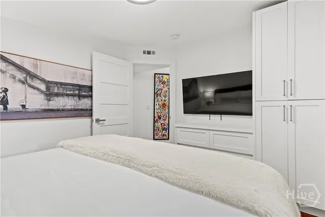 $1,095,000 | 1402 6th Avenue, Tybee Island, GA 31328