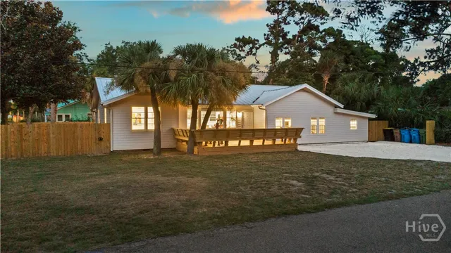 $1,095,000 | 1402 6th Avenue, Tybee Island, GA 31328