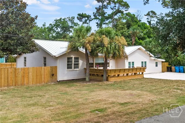 $1,095,000 | 1402 6th Avenue, Tybee Island, GA 31328