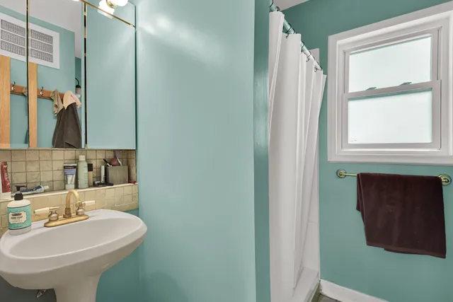 $374,900 | 3354 North Cambridge Avenue, Milwaukee, WI 53211