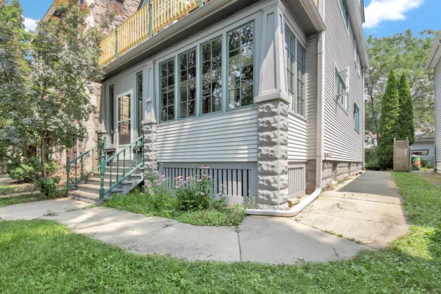 $374,900 | 3354 North Cambridge Avenue, Milwaukee, WI 53211