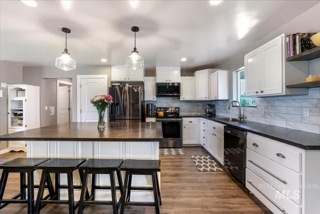 $650,000 | 4076 North 3446 East, Kimberly, ID 83341