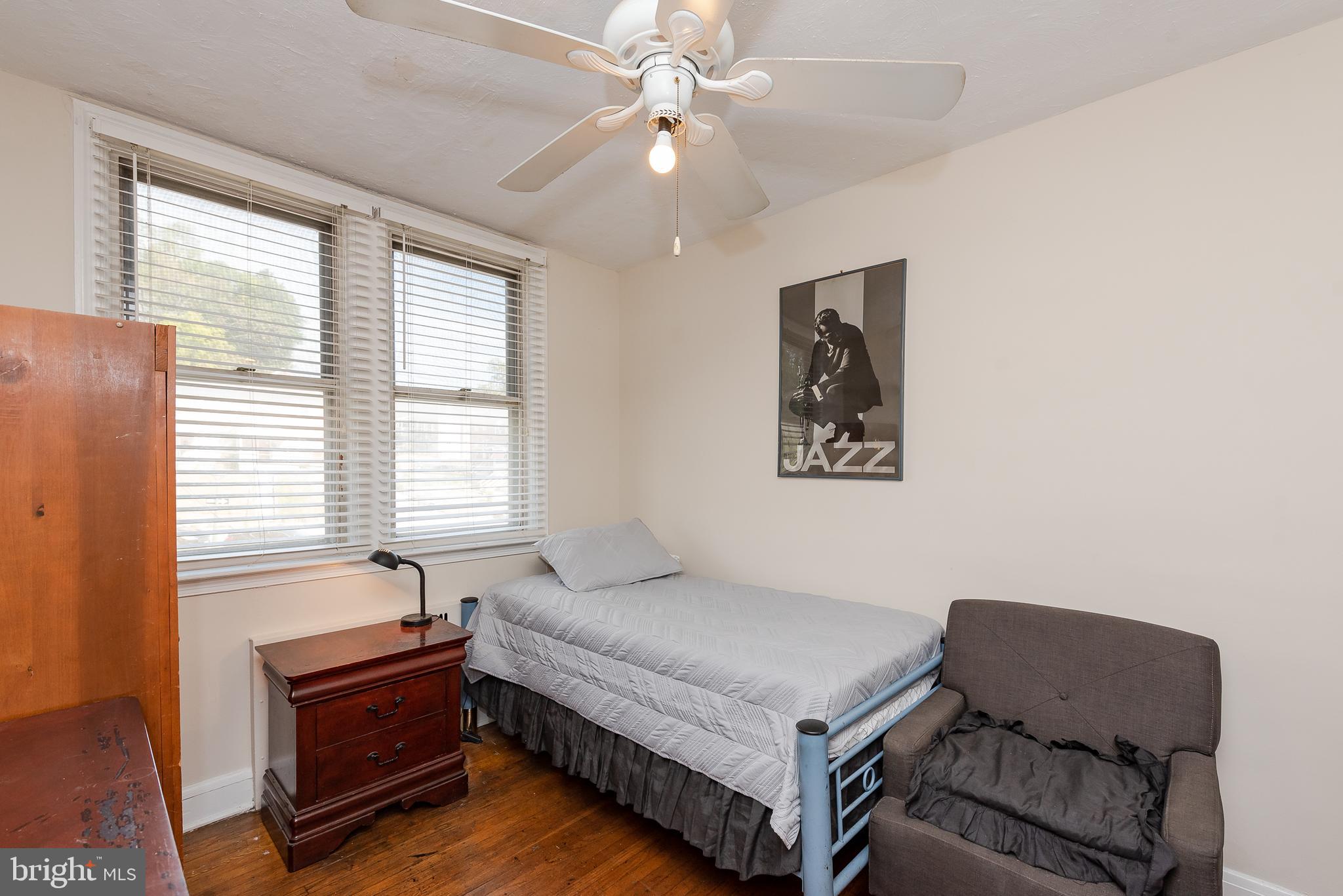 2510 West Cold Spring Lane Baltimore, MD 21215 - Photo 22 of 32 Bedroom 1