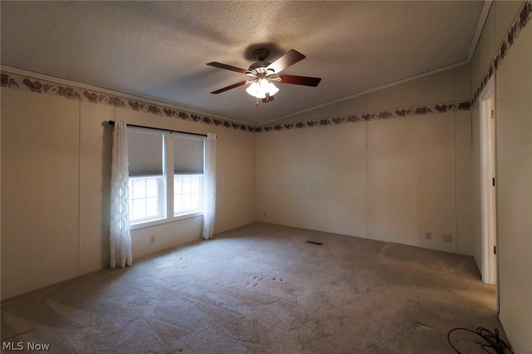 8582 Dundee Wilmot Road Northwest Dundee, OH 44624 - Photo 10 of 49