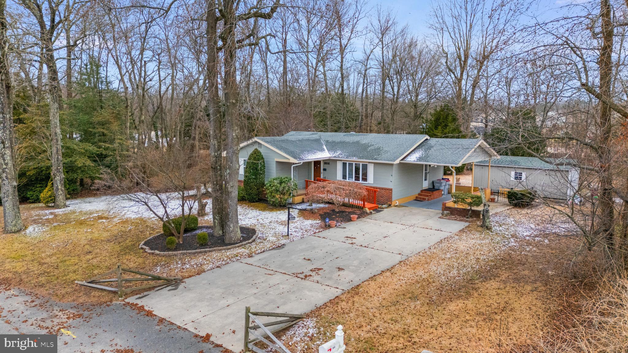 866 North Brewster Road Vineland, NJ 08361 - Photo 2 of 46 a view of a house with backyard and sitting area