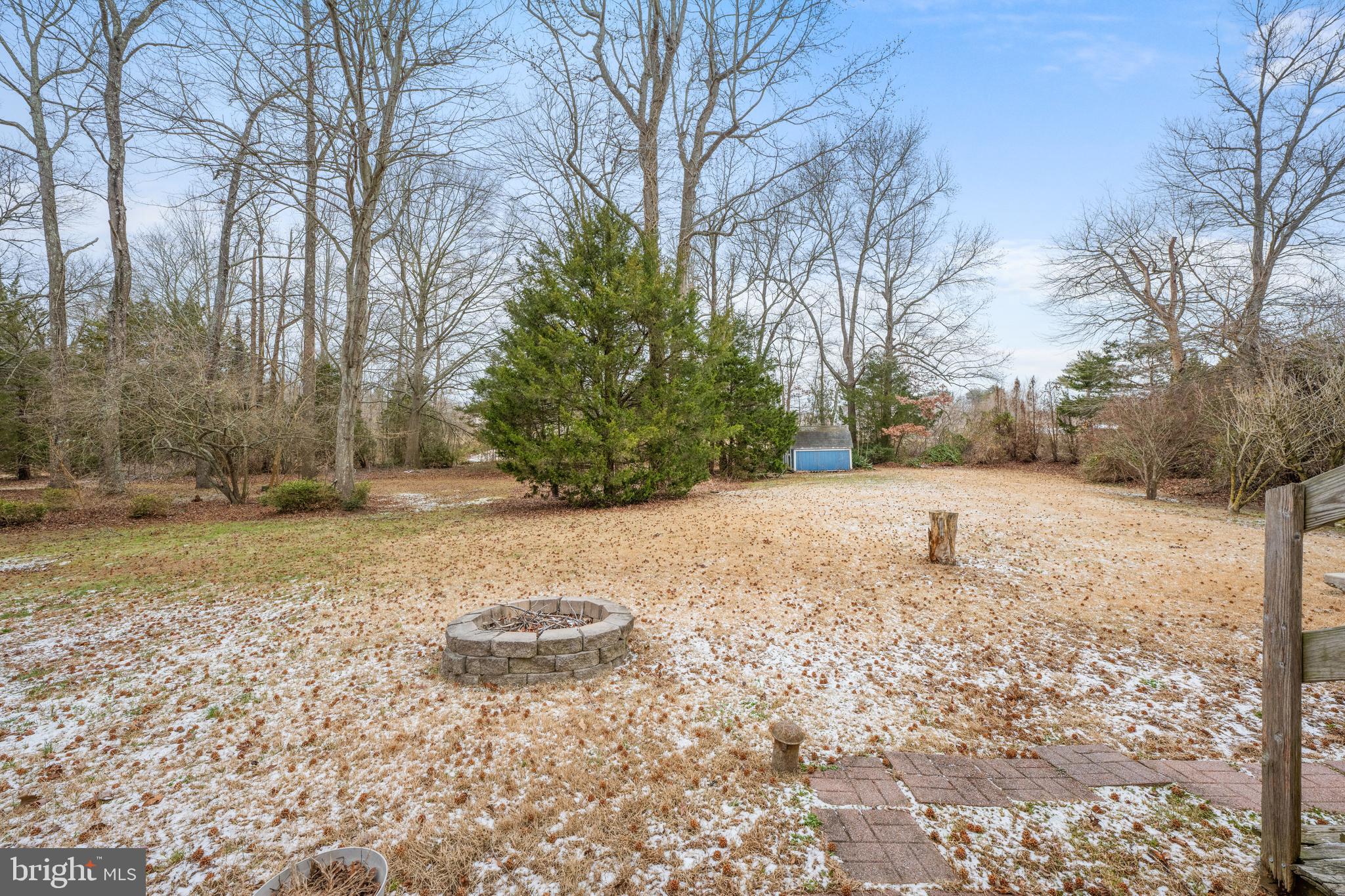 866 North Brewster Road Vineland, NJ 08361 - Photo 44 of 46 a view of a backyard of the house