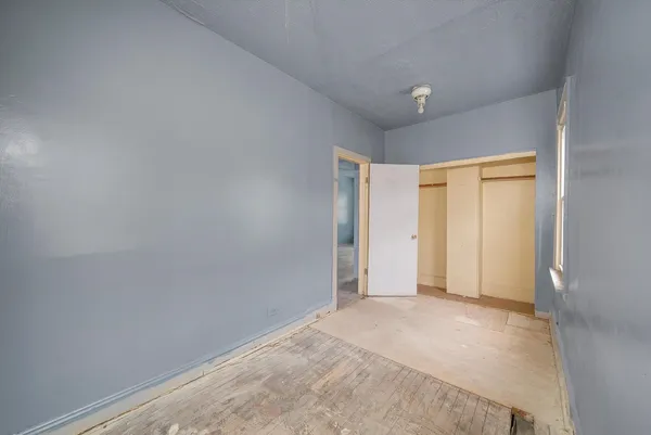 $72,500 | 8545 South Saginaw Avenue, Chicago, IL 60617