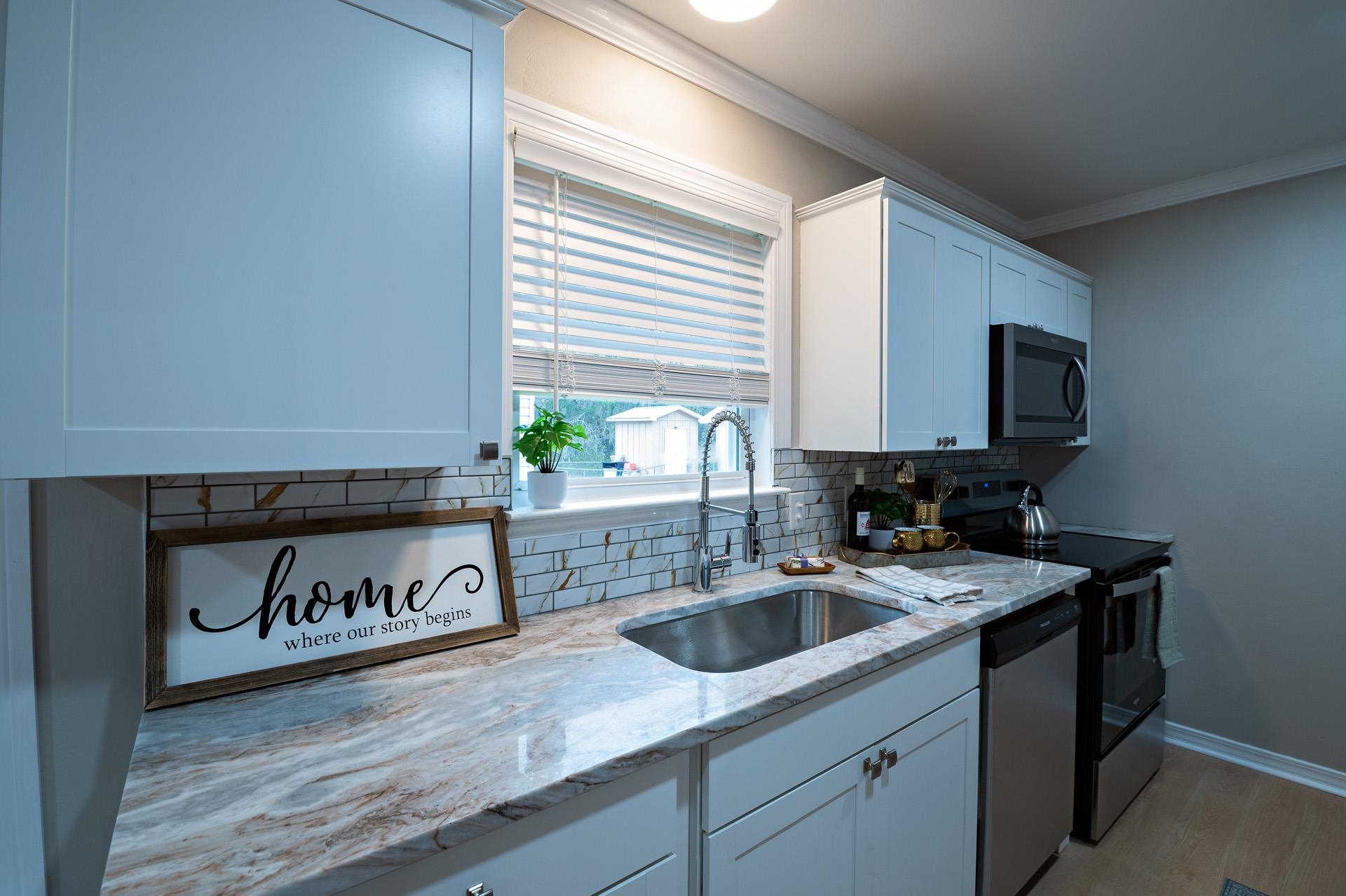 13474 Rooster Lane Foley, AL 36535 - Photo 4 of 39 Kitchen