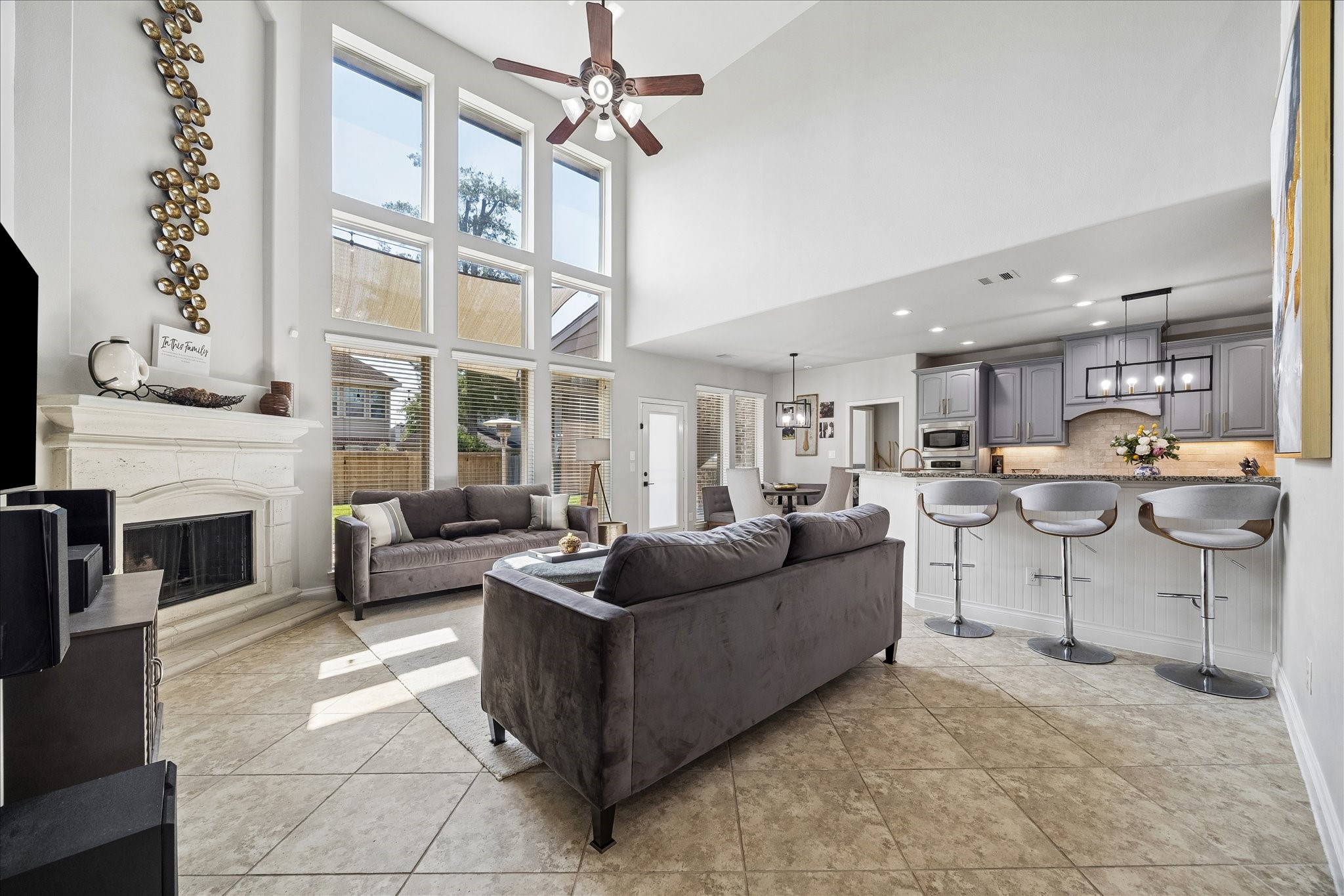 13619 Breakwater Path Loop Houston, TX 77044 - Photo 6 of 30