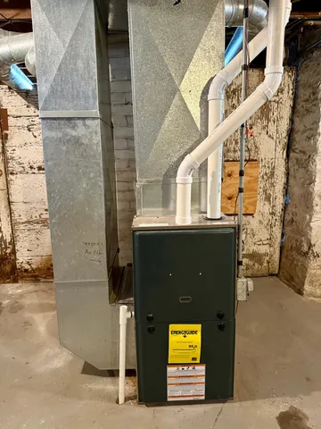 $165,000 | 706 East 4th Street, Winona, MN 55987