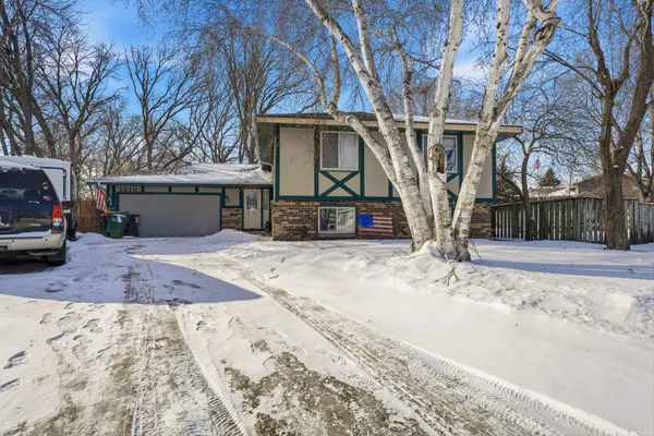$379,900 | 1610 130th Avenue Northeast, Blaine, MN 55449