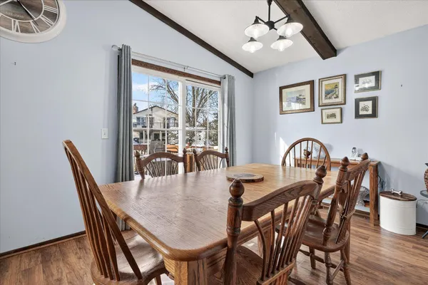 $379,900 | 1610 130th Avenue Northeast, Blaine, MN 55449