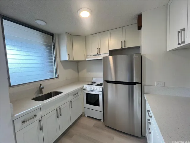$2,400 | 1323 Makiki Street, Unit A307, Honolulu, HI 96814