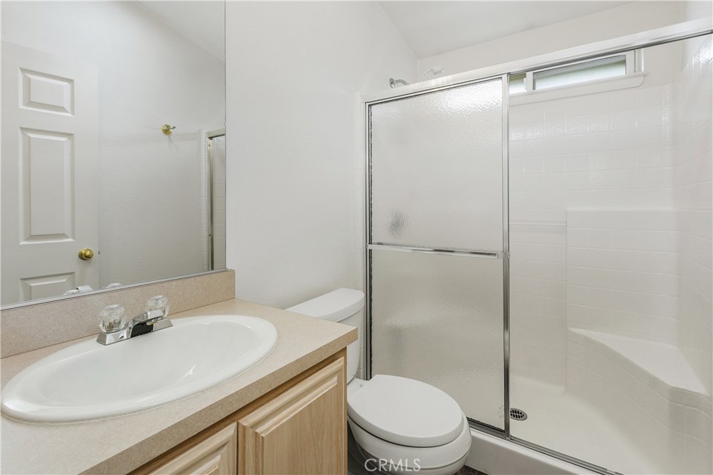 27250 Murrieta Road, Unit 253 Menifee, CA 92586 - Photo 33 of 49 Guest Bathroom with tub and shower
