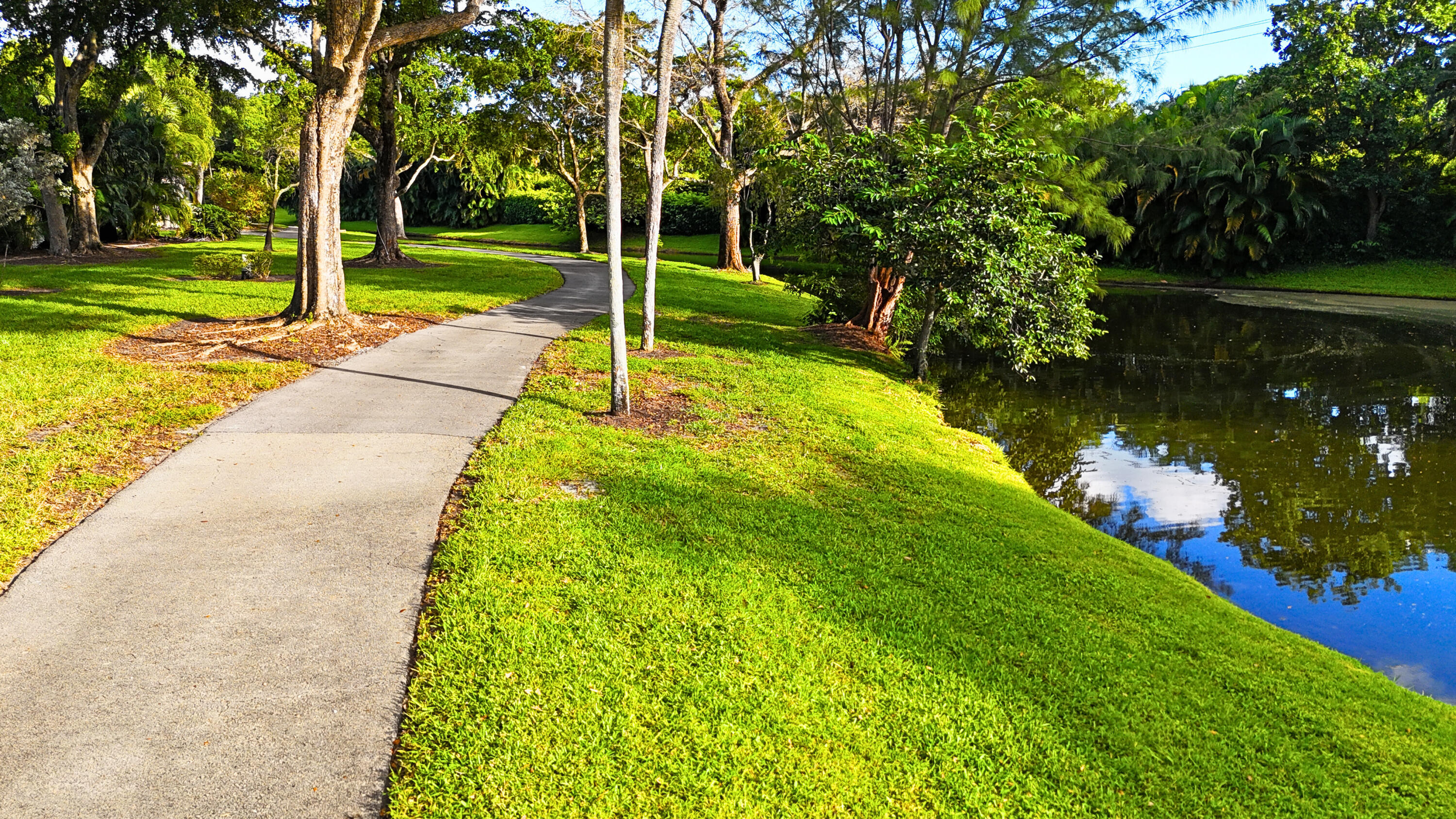 406 Bridgewood Court Boca Raton, FL 33434 - Photo 49 of 76 DR-13