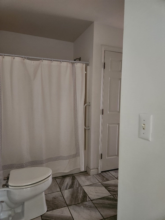 491 Mammoth Road, Unit 9 Londonderry, NH 03053 - Photo 14 of 22 Gallery Image 14