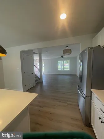 $2,395 | 512 Livingstone Street, Colonial Beach, VA 22443