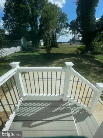 $2,395 | 512 Livingstone Street, Colonial Beach, VA 22443