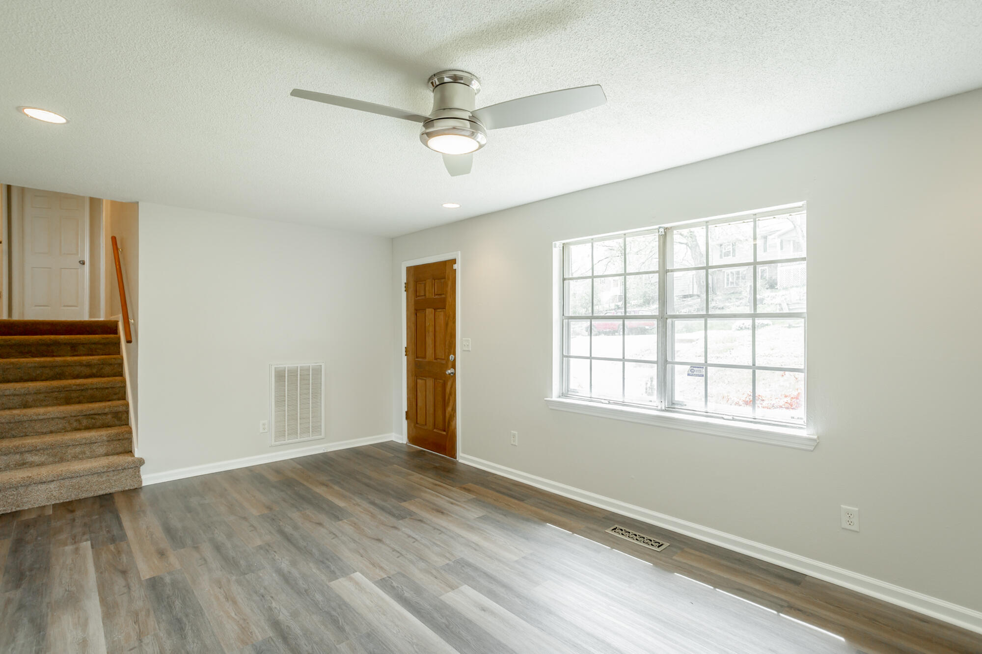 375 Lawrence Drive Ringgold, GA 30736 - Photo 8 of 67 375 Lawrrence Dr. HD-3
