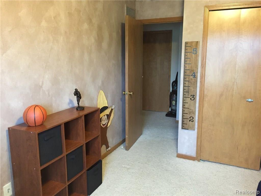 28308 Charleen Road Chesterfield, MI 48047 - Photo 13 of 30