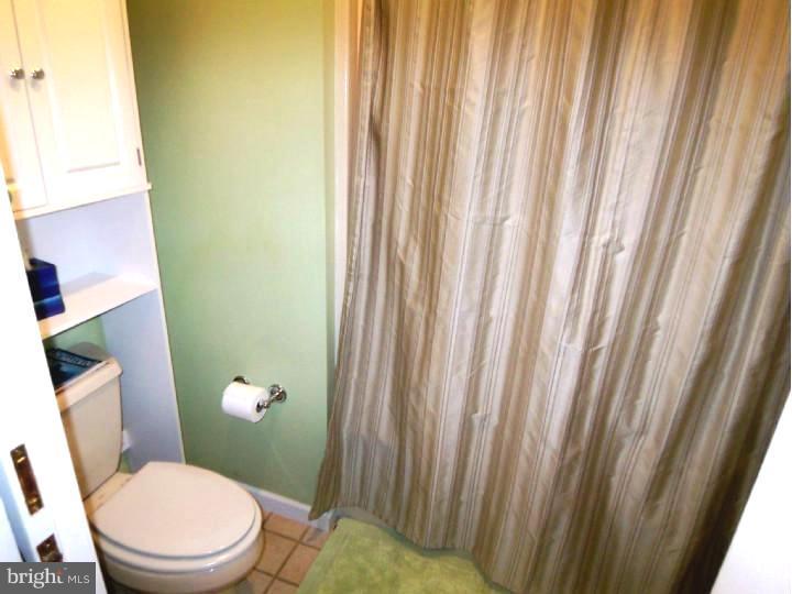 124 Icedale Road Honey Brook, PA 19344 - Photo 17 of 25 Bathroom
