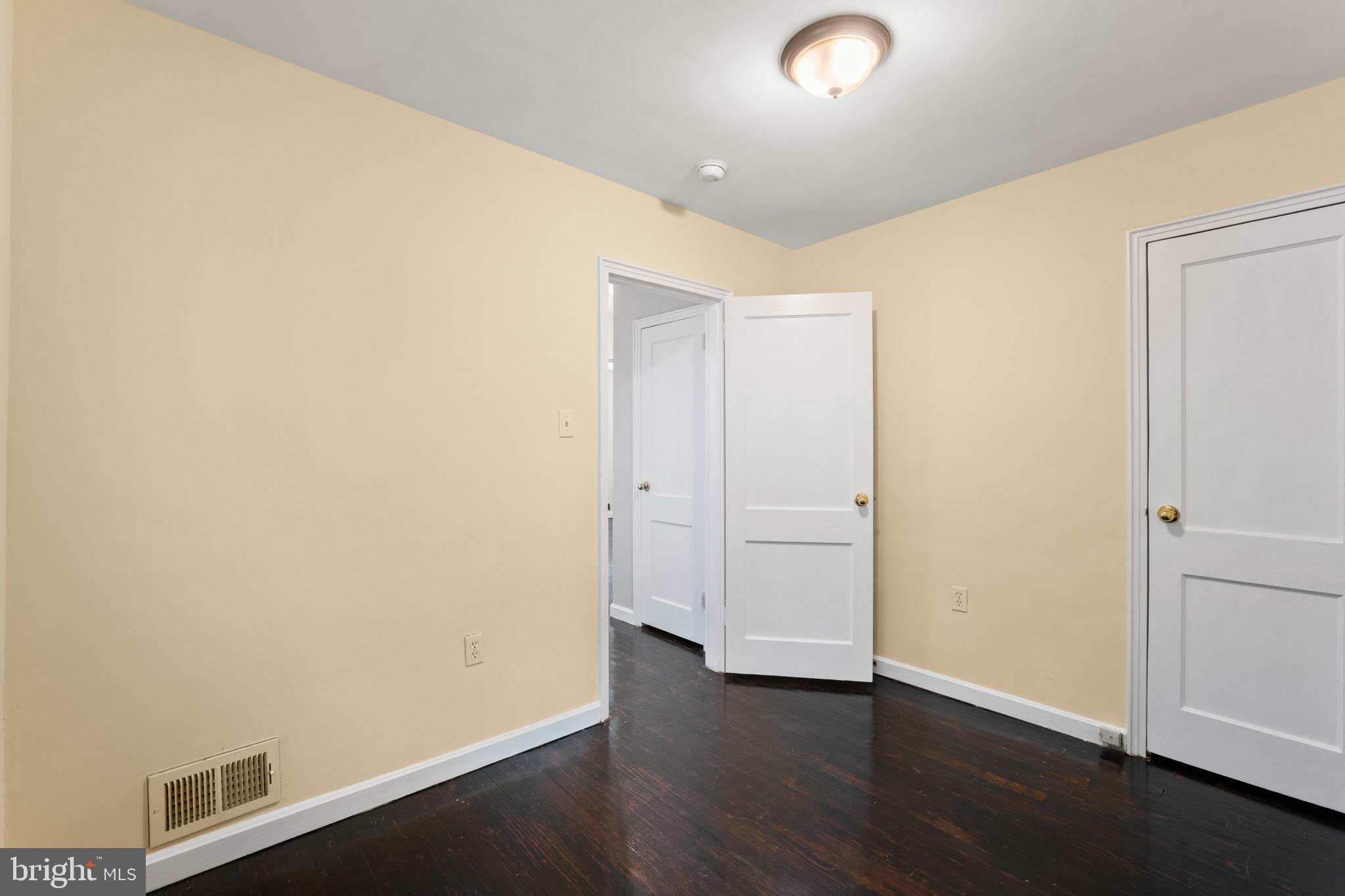 121 Whitmoor Terrace Silver Spring, MD 20901 - Photo 17 of 31