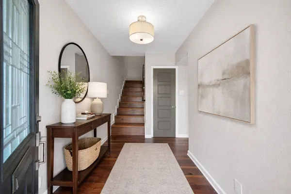 $3,300 | 8954 Chatsworth Drive, Houston, TX 77024