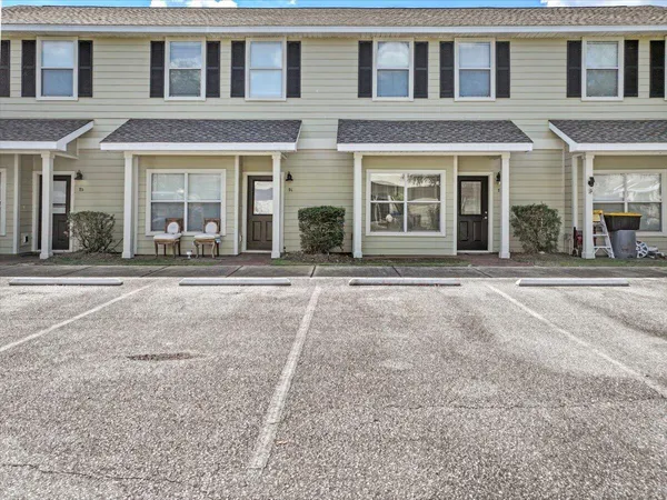 $1,800 | 15284 Highway 331 Business, Unit 7B, Freeport, FL 32439