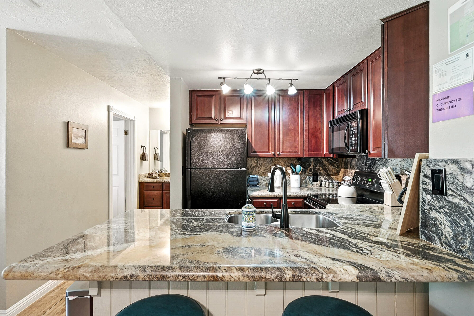 385 South Vasels Road, Unit 4 Brian Head, UT 84719 - Photo 16 of 26 385 Vasels #4-25