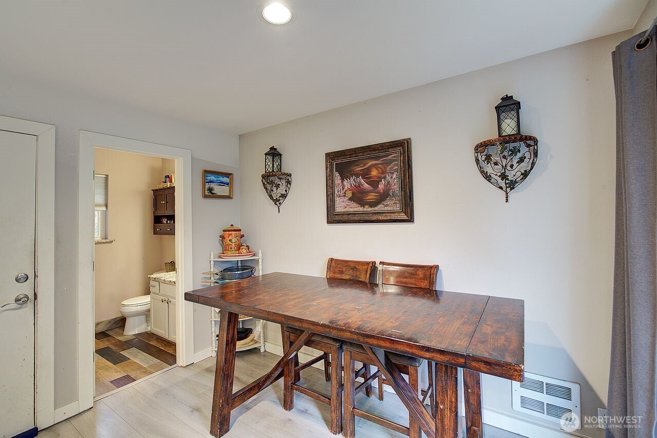 44212 Fir Road Gold Bar, WA 98251 - Photo 13 of 34 a view of a workspace with furniture