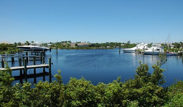 288 Southwest Lost River Road, Unit 28 Stuart, FL 34997 - Photo 2 of 23 Lost River boats