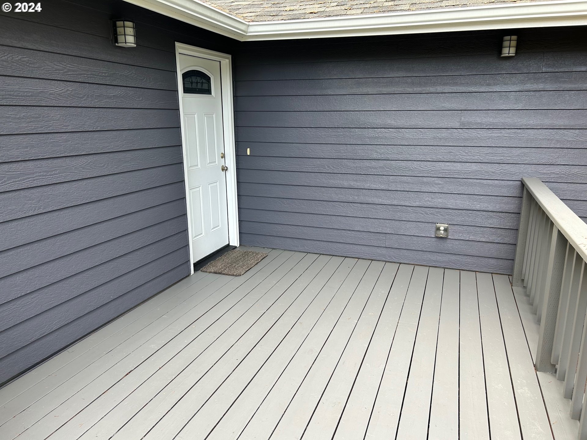 87179 Munsel Lake Road Florence, OR 97439 - Photo 4 of 27