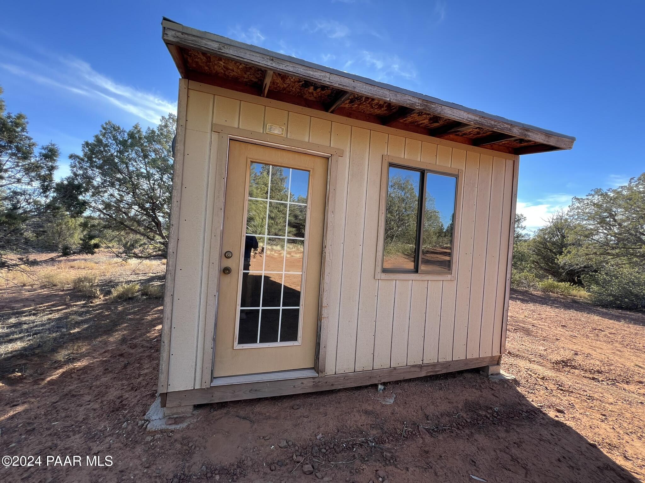 49 Southwest Norma Way Ash Fork, AZ 86320 - Photo 2 of 13 a view of front door