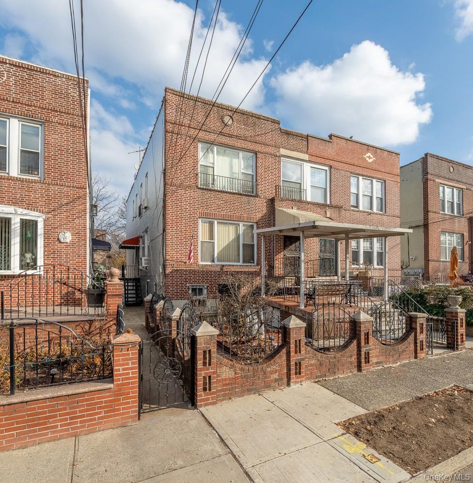 19-13 21st Road Queens, NY 11105 - Photo 2 of 23