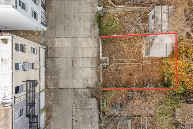 $1,549,000 | 19-13 21st Road | Astoria