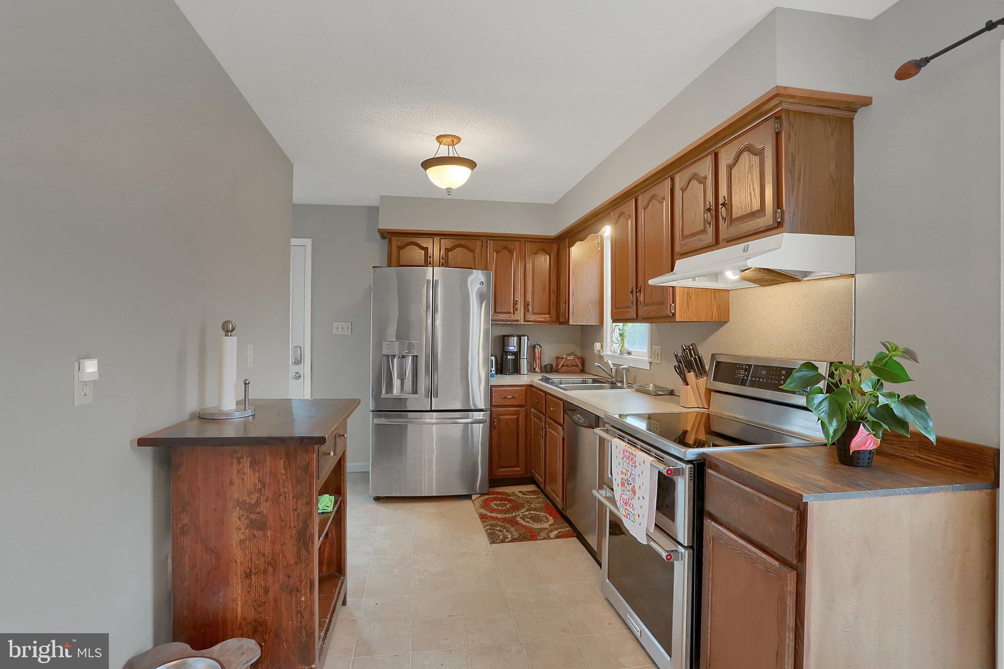 1097 Powells Valley Road Halifax, PA 17032 - Photo 5 of 32